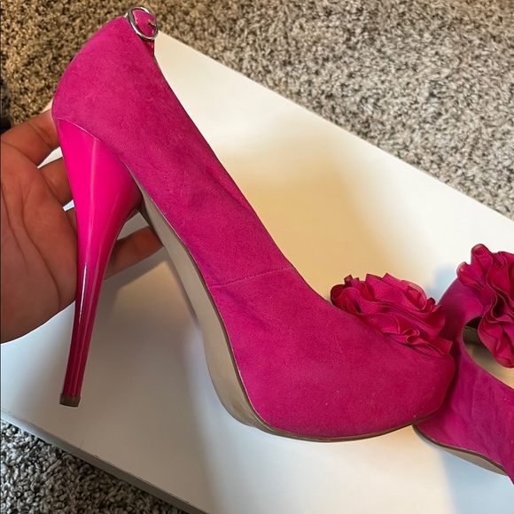 Qupid Pink Suede Heels with Ankle Strap - Picture 7 of 8